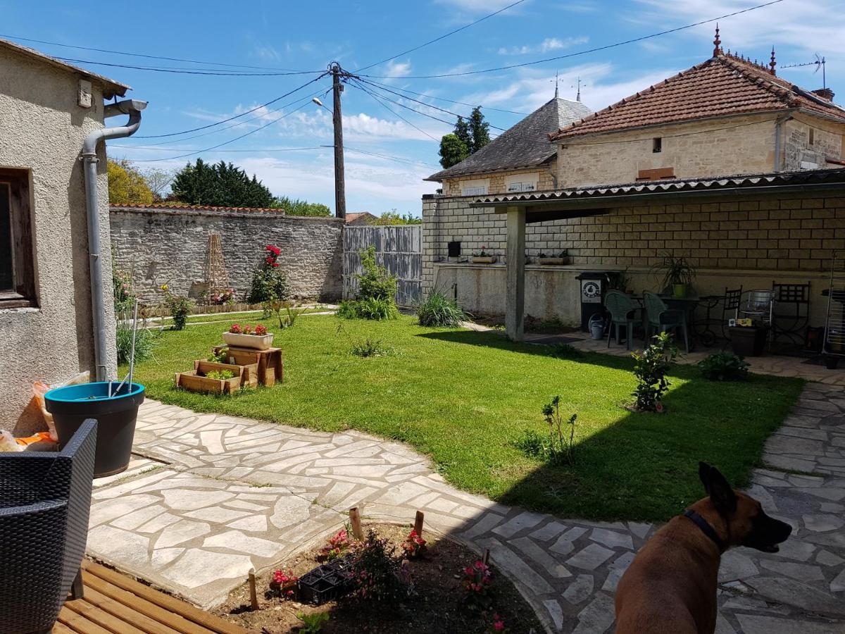 Bed and Breakfast La Cabirotte Nanclars Exterior foto